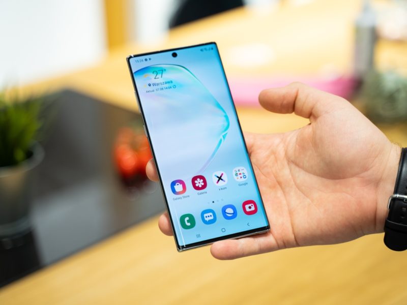 Samsung Galaxy Note 10 i 10 +. Jak wypadają na tle flagowych smartfonów z 2019 roku?