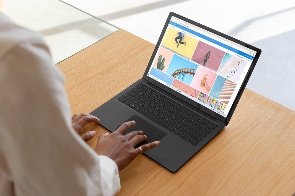 Microsoft Surface z klawiaturą