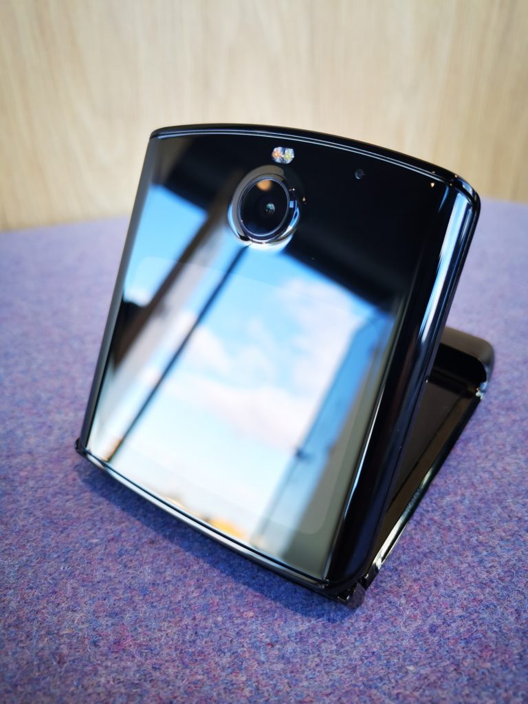 Motorola Razr przedni wyświetlacz i aparat