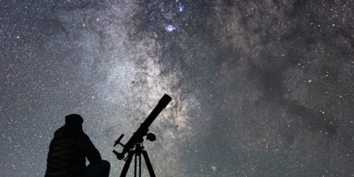 Czy teleskop to to samo co luneta? Czyli astronomia dla bardzo początkujących