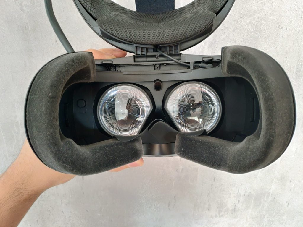 HTC VIVE Cosmos Elite wnętrze okularów