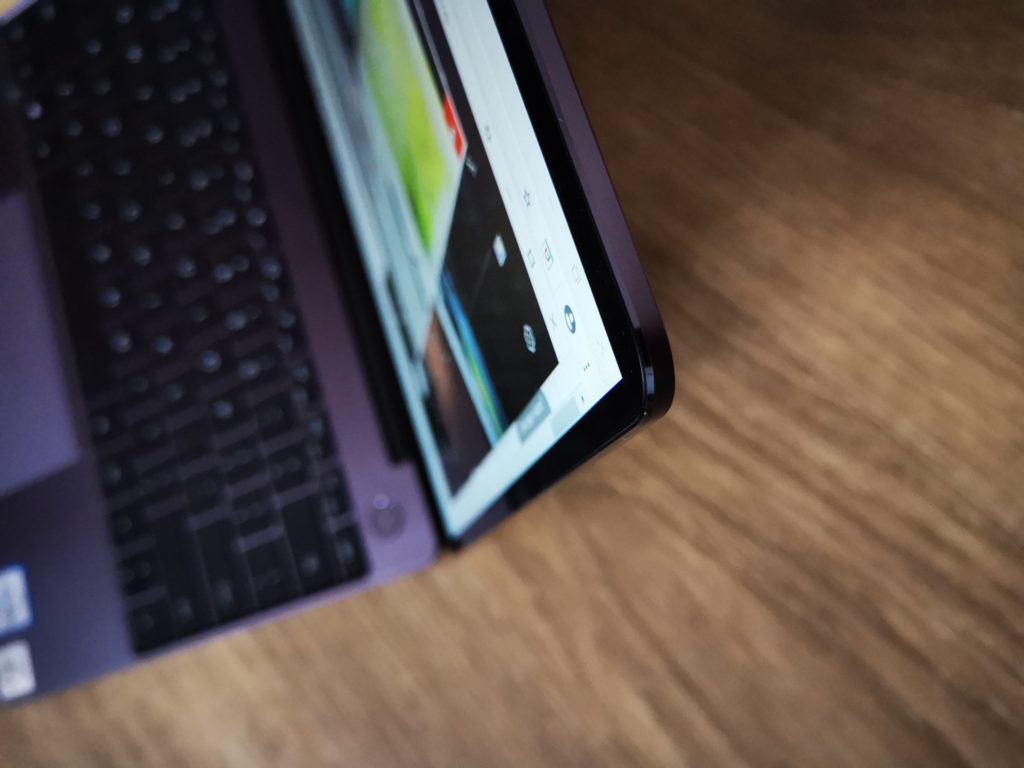Huawei MateBook 13 wąskie ramki, szerokie kąty widzenia