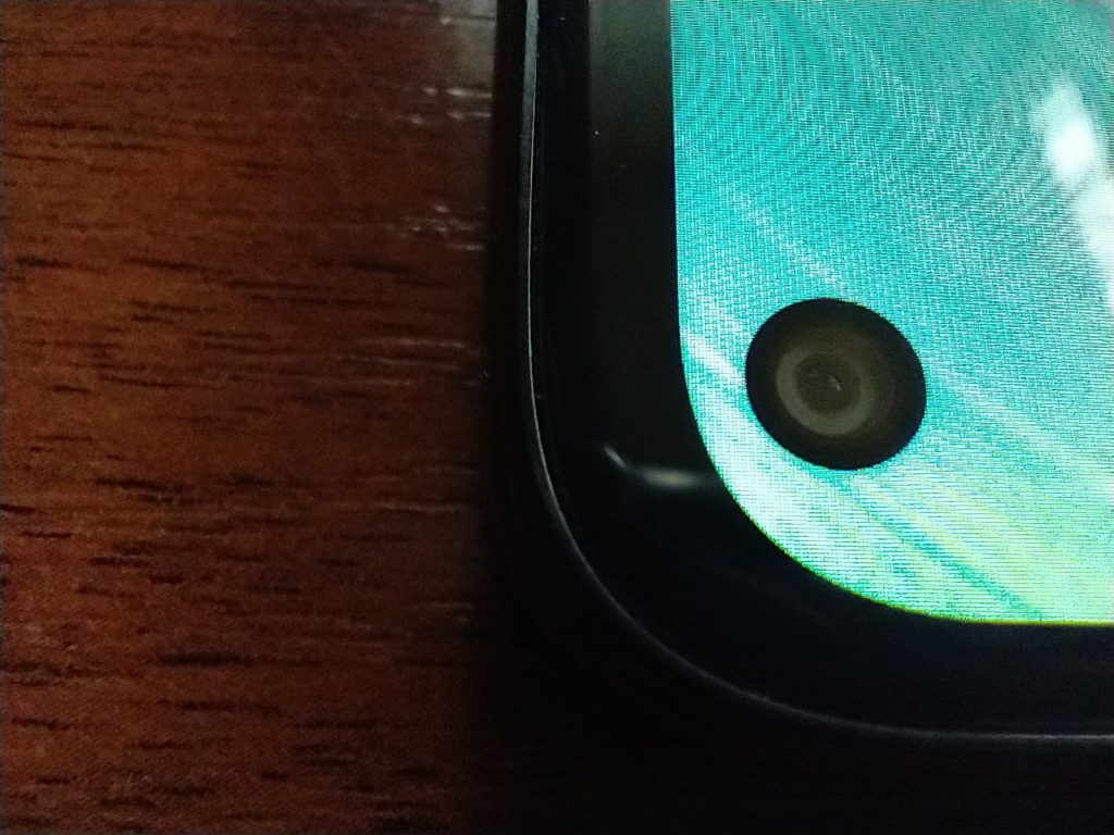 Moto rola Moto G8 kamera selfie