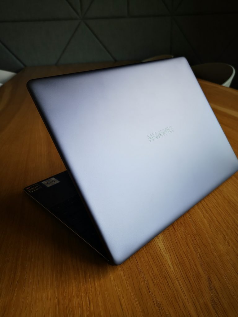 Laptop MateBook 13 Ryzen