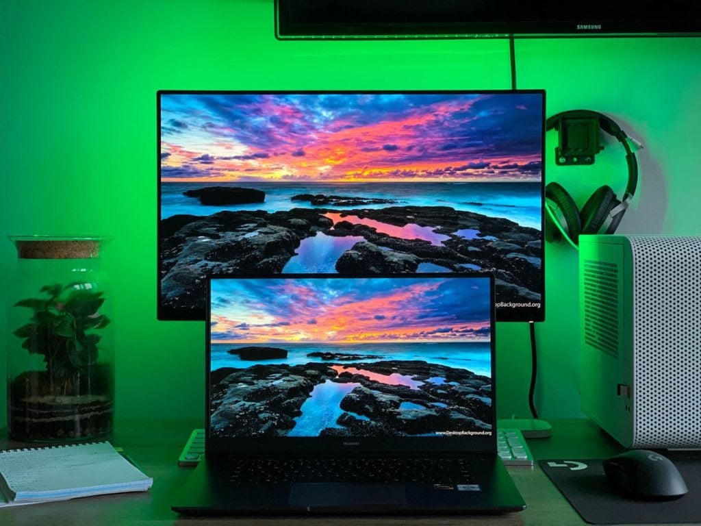 laptop i monitor