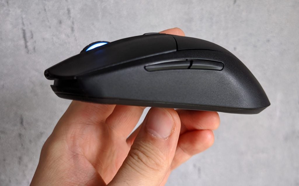 SteelSeries Rival 3 Wireless wielkość myszy