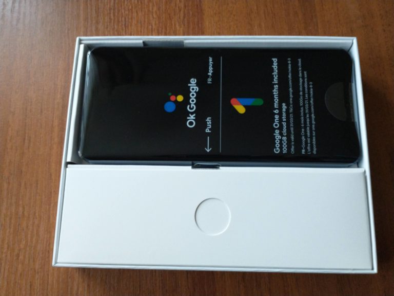 nokia 8.3 5G smartfon w pudełku