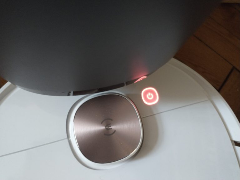 deebot ozmo t8+ podświetlenie przycisku