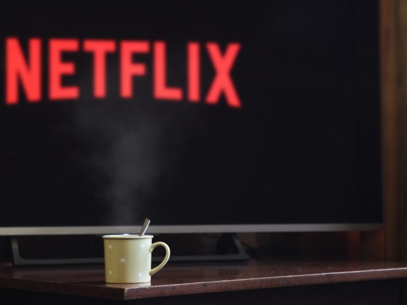 Netflix uruchamia losowe odtwarzanie dla użytkowników Androida