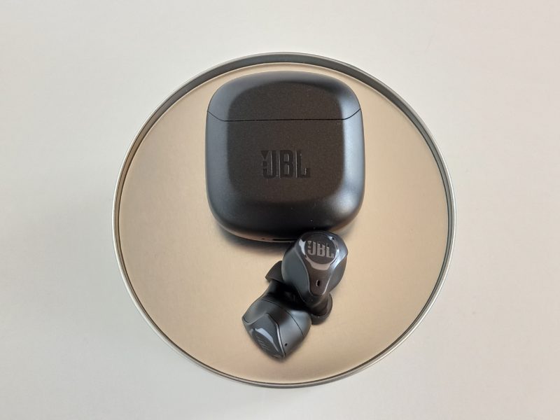 Słuchawki bezprzewodowe JBL Club Pro+ TWS – test i recenzja