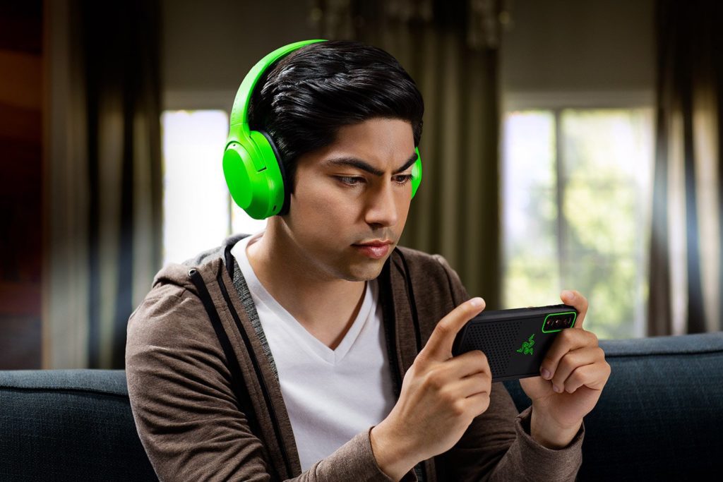 zielone słuchawki bezprzewodowe razer opus x do gry w gry wideo