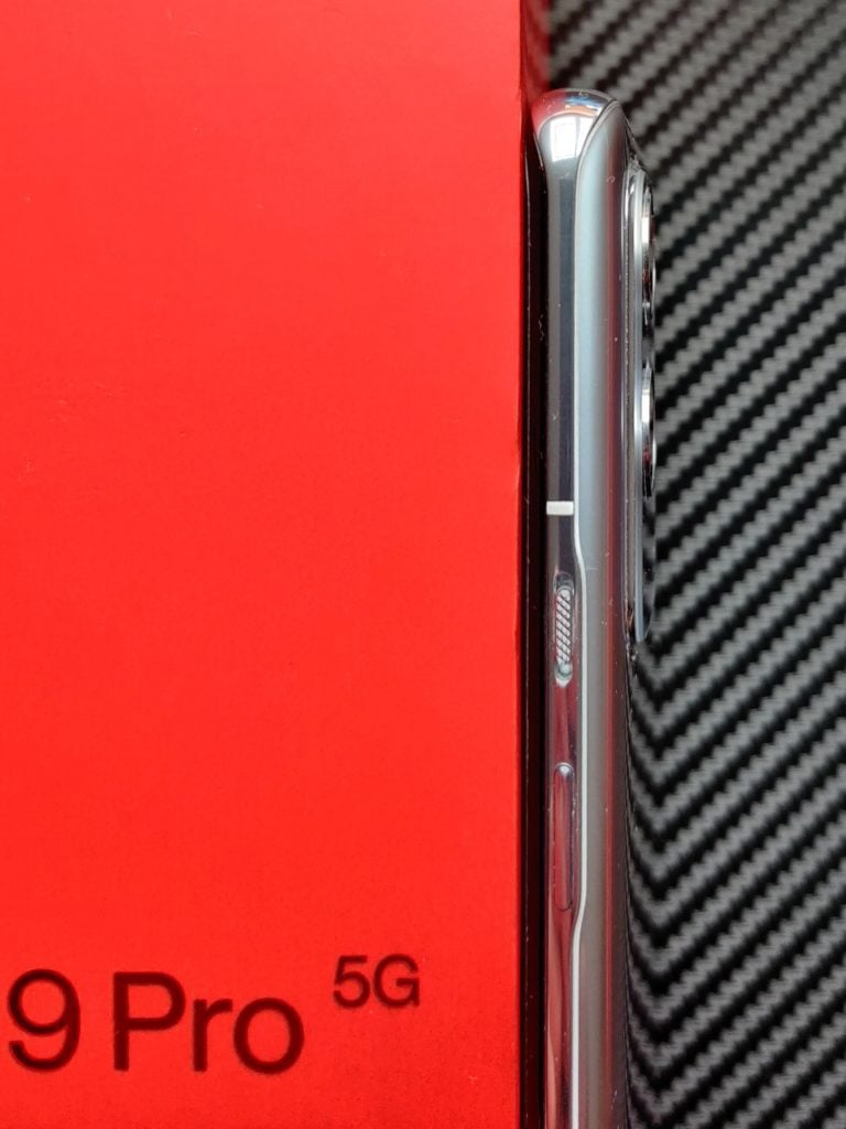bok OnePlus 9 Pro