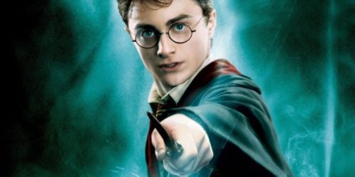 Harry Potter. Jaka jest kolejność filmów i książek o przygodach młodego czarodzieja?