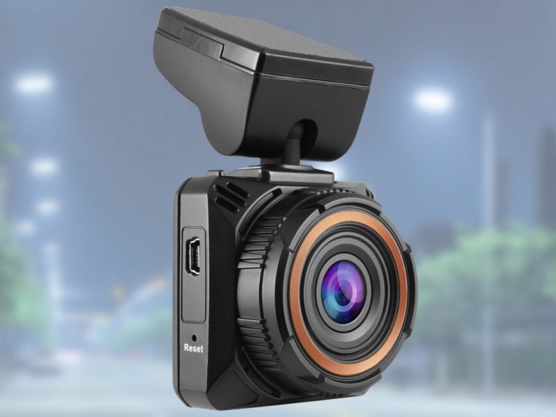 Recenzja wideorejestratora Navitel R6. Doskonała jakość z panoramicznym kątem widzenia