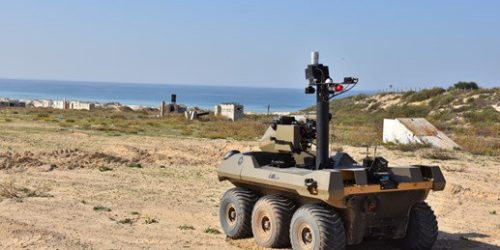 Izraelski robot Jaguar na granicy z Gazą