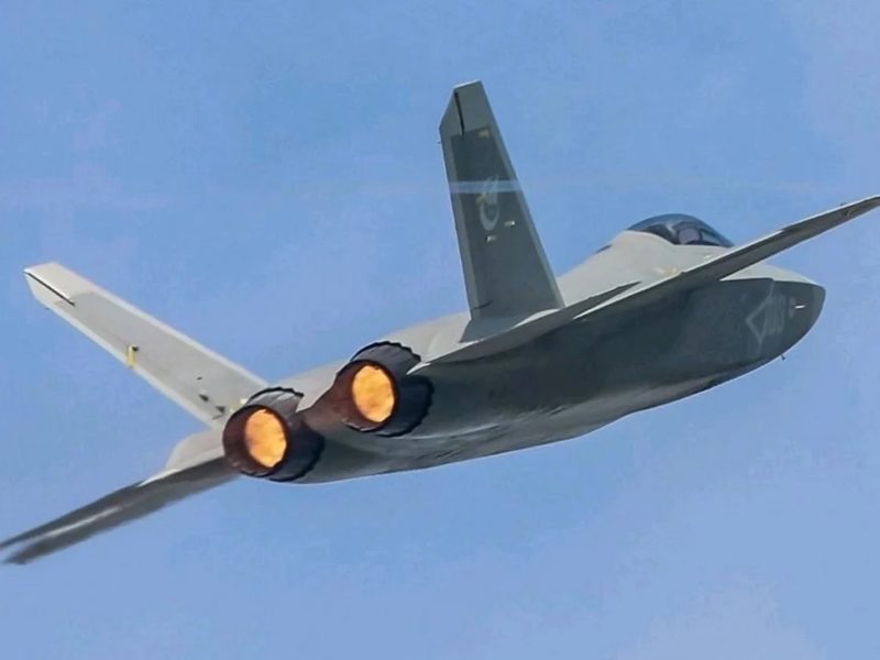 AVIC zapowiada nowy chiński myśliwiec do końca roku