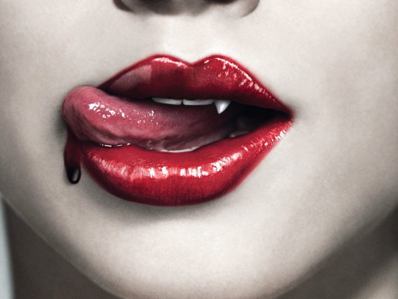 Najlepsze seriale o wampirach. Sprawdź polecane hity o krwiopijcach
