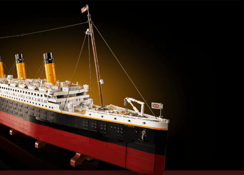 LEGO pokazało największy zestaw w historii. To replika legendarnego statku Titanic