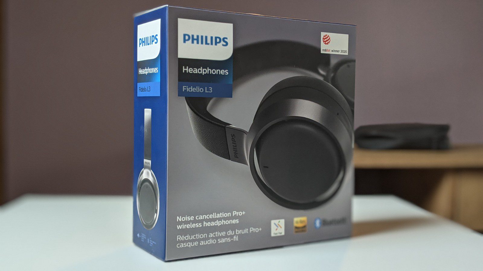 opakowanie słuchawek Philips Fidelio L3