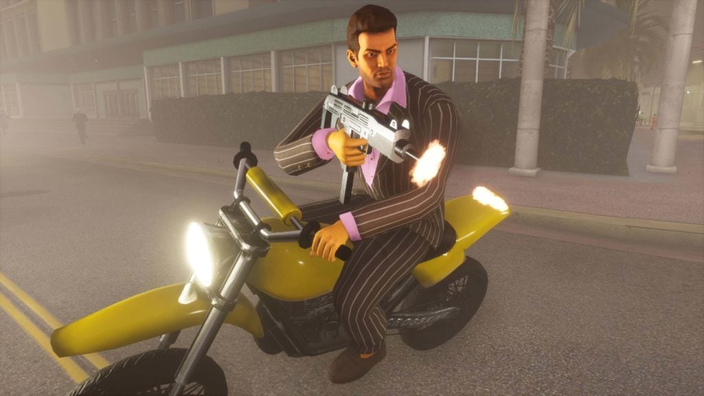 tommy robiący drive by w grand theft auto vice city the definitive edition
