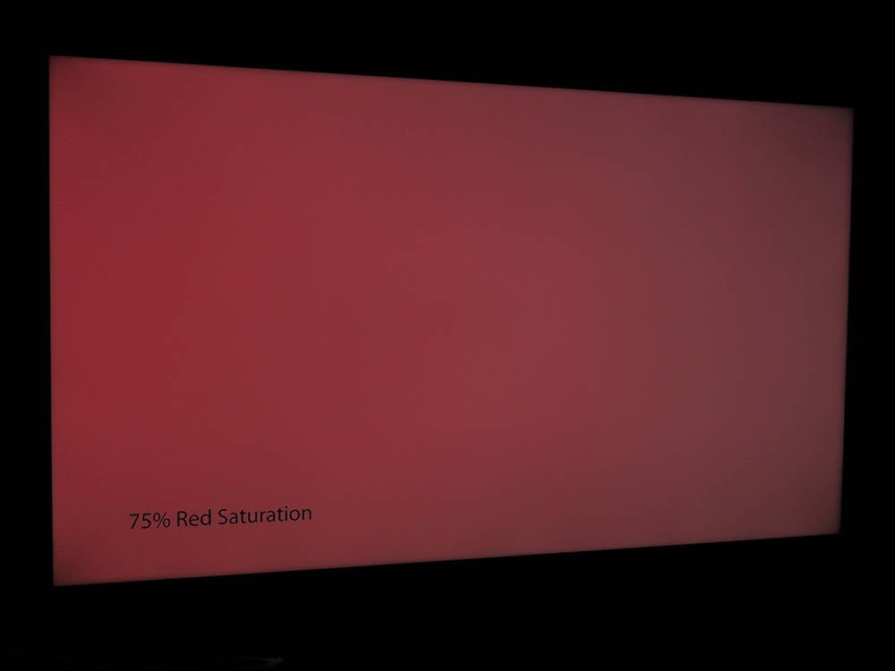plansza nasyconej w 75% czerwieni, widziana pod kątem
