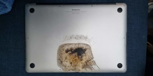 15-calowy MacBook Pro zainicjował procedurę samozniszczenia, gdy jego właściciel smacznie spał