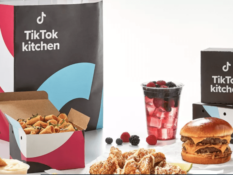 TikTok otwiera restaurację z dostawą w USA. Znamy menu i najważniejsze „smaczki”