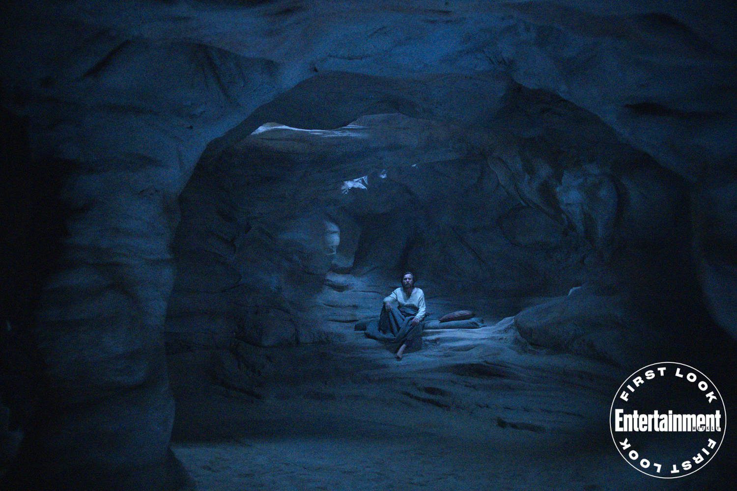 obi-wan kenobi w jaskini na tatooine