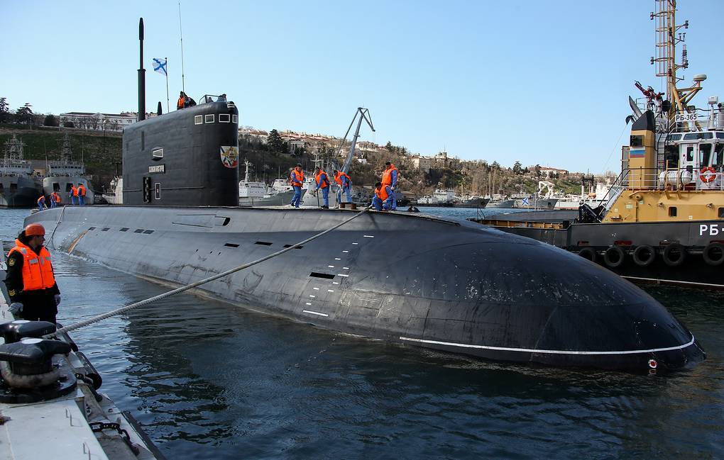 rosyjski okręt podwodny pociski Kalibr