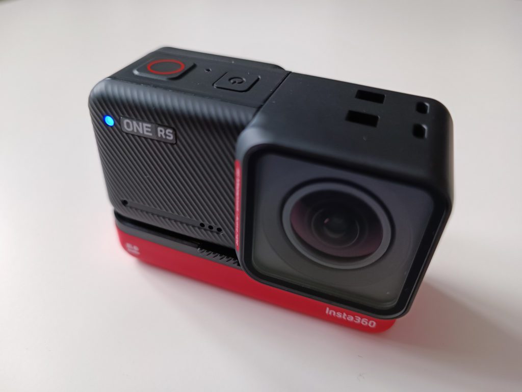 insta360 one rs twin edition front