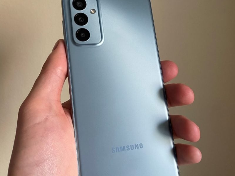 Recenzja Samsung Galaxy M23. Trudna sztuka kompromisu