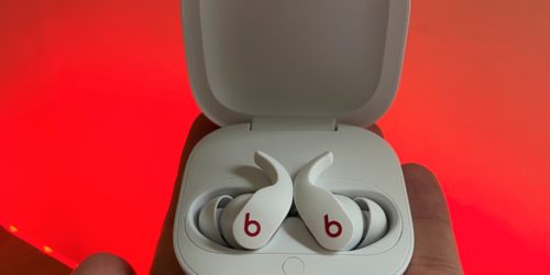 Słuchawki Beats Fit Pro - recenzja. Sportowe słuchawki dla wymagających uszu