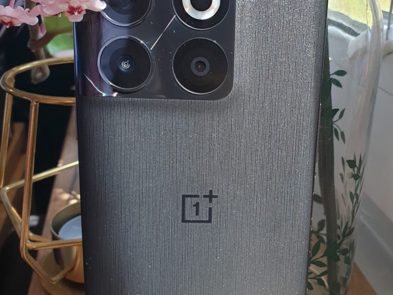 Recenzja OnePlus 10T – okrojony, ale wciąż flagowiec
