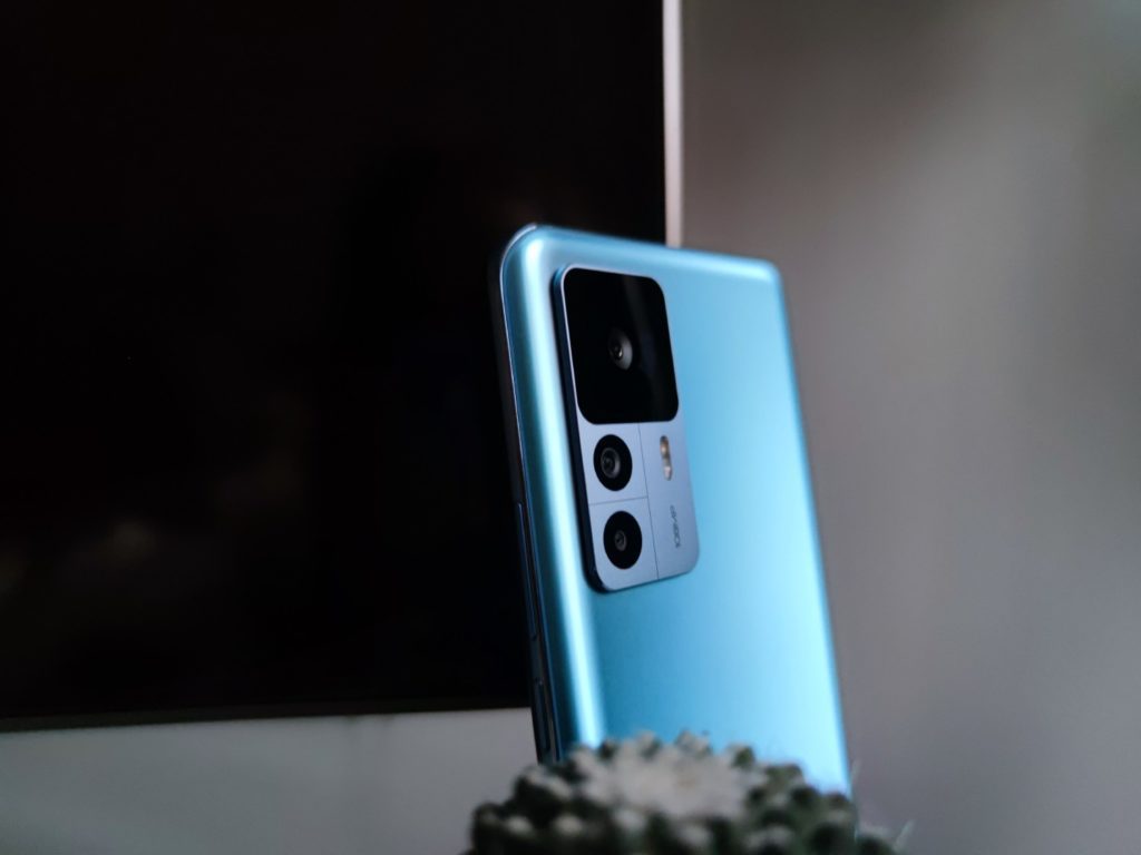 wygląd wyspy aparatów xiaomi 12t