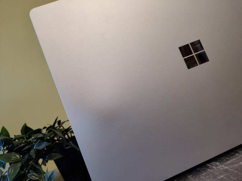 Recenzja Microsoft Surface Laptop 5. Czy to najlepszy mobilny laptop Microsoftu?