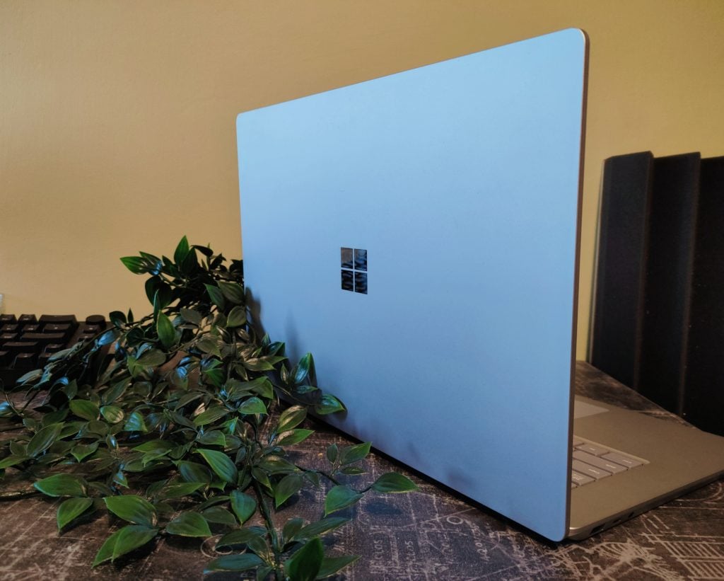 Microsoft Surface laptop 5 cały