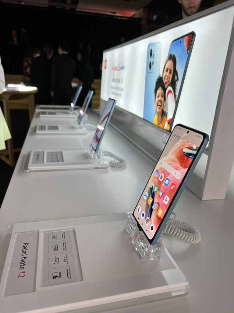 Relacja premiera Redmi Note 12 wystawione smartfony