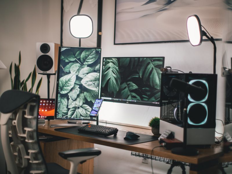 Jaki komputer do produkcji muzyki? Czy lepszy będzie desktop czy laptop?