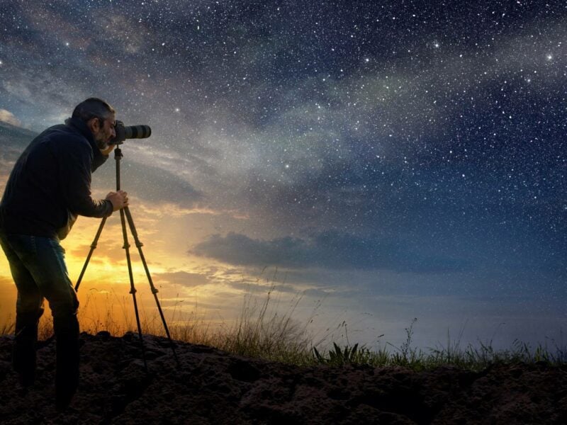 Jak fotografować gwiazdy? Fotografia nocnego nieba dla początkujących