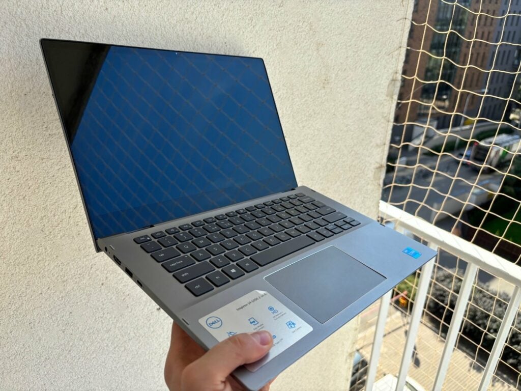 Jak wyczyścić laptopa - efekt po Dell