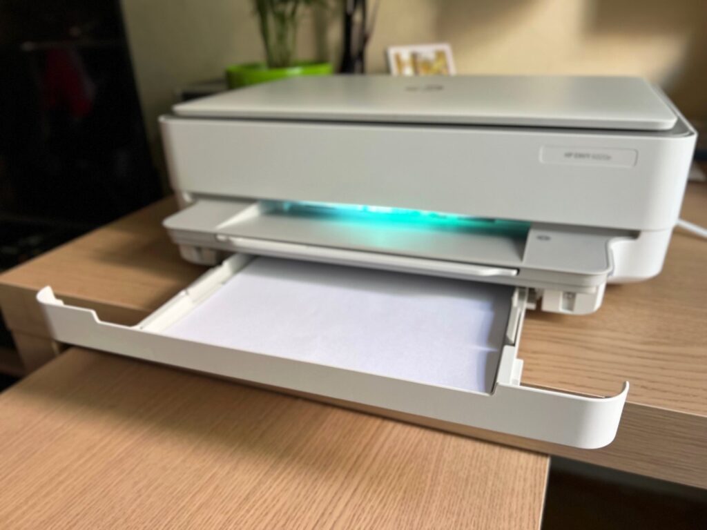 HP Envy 6020e szuflada na papier