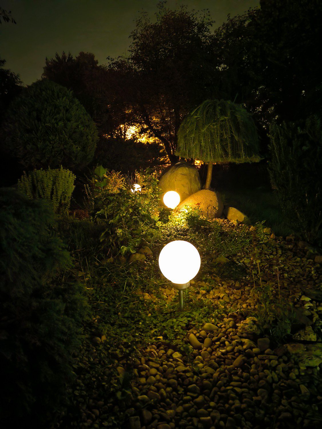xiaomi 13t zdjęcie nocne lamp ogrodowych
