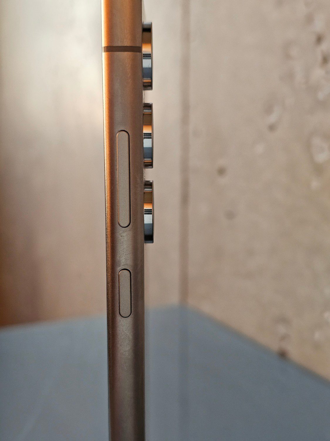 przyciski Samsung Galaxy S24 Ultra