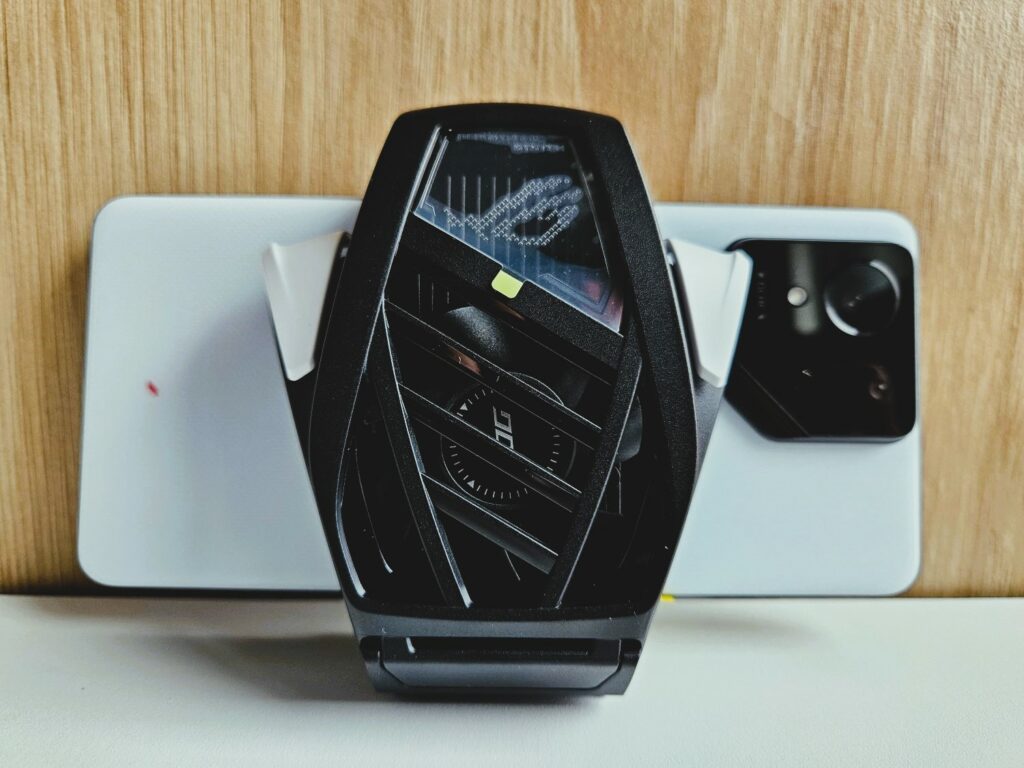asus rog phone 9 z coolerem
