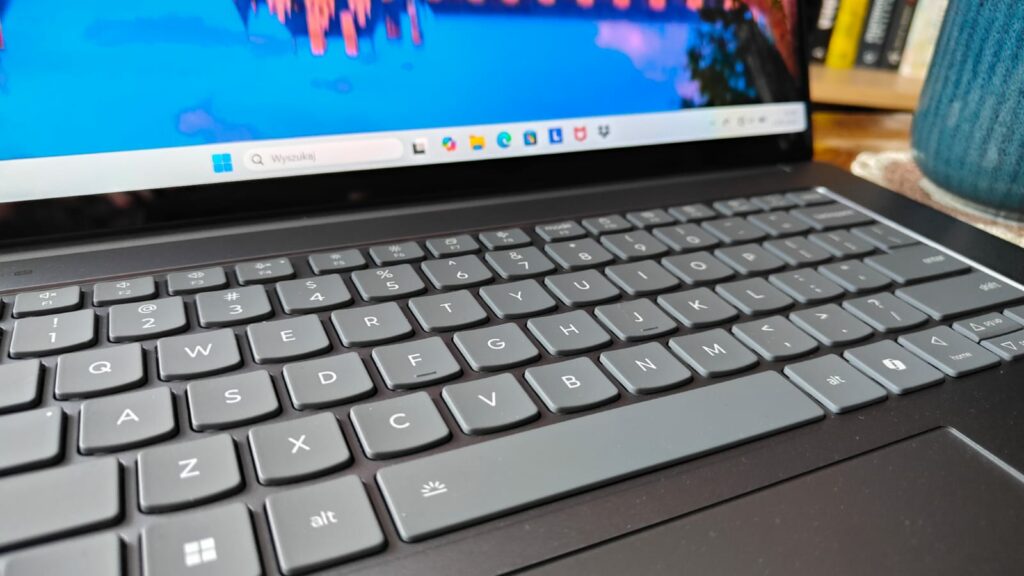 Lenovo Yoga Slim 7i Aura Edition klawisze