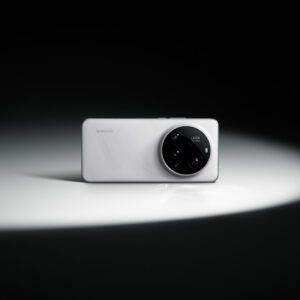 xiaomi-15-ultra-bialy
