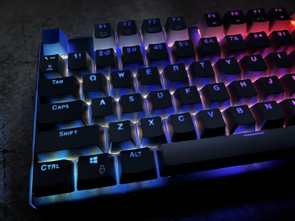 endorfy thock v2 tkl podświetlenie