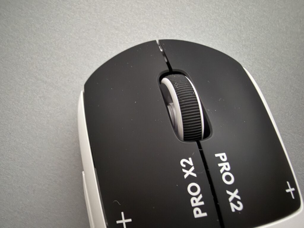 główne przyciski logitech g pro x2 superstrike