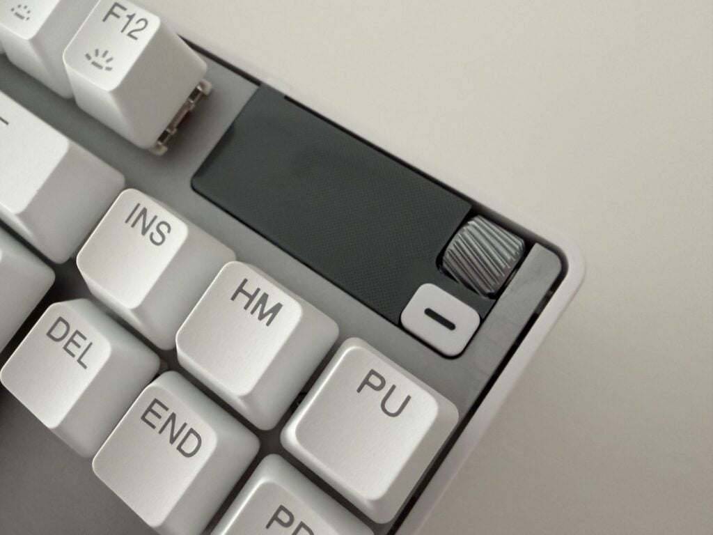 wyświetlacze i klawisze steelseries apex pro tkl gen 3