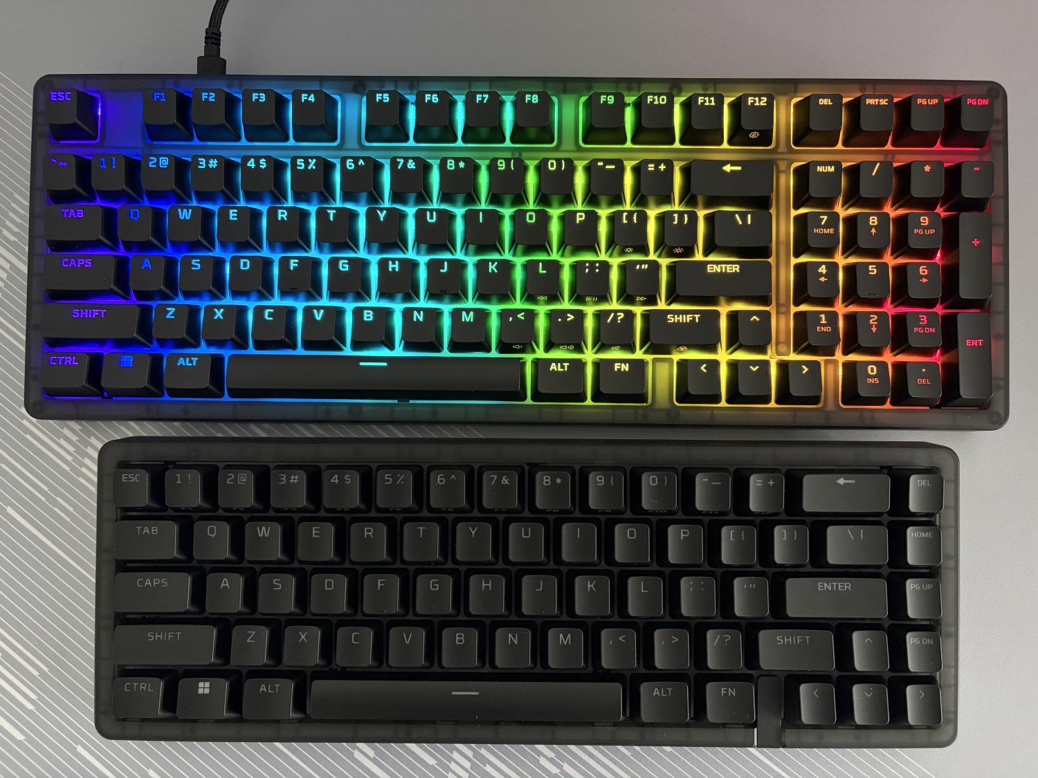 Recenzja HyperX Origins 2 65 i 1800. Klawiatury gamingowe z charakterem